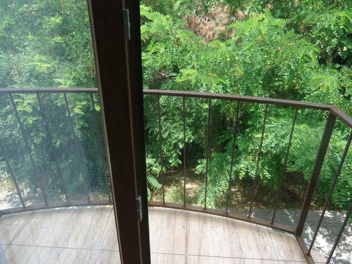 Tbilisi Funduki Guest House Bagian luar foto